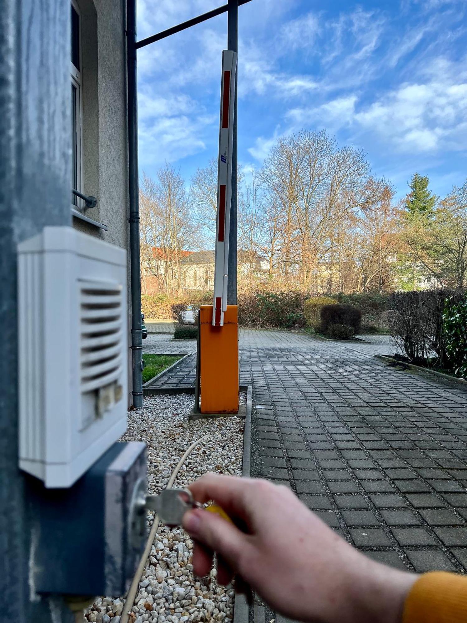 Edler Wohnraum Luxurioeses Studio Im Zentrum Mit Balkon, Kaffeevollautomat, Klima & Parkplatz Zwickau Dış mekan fotoğraf