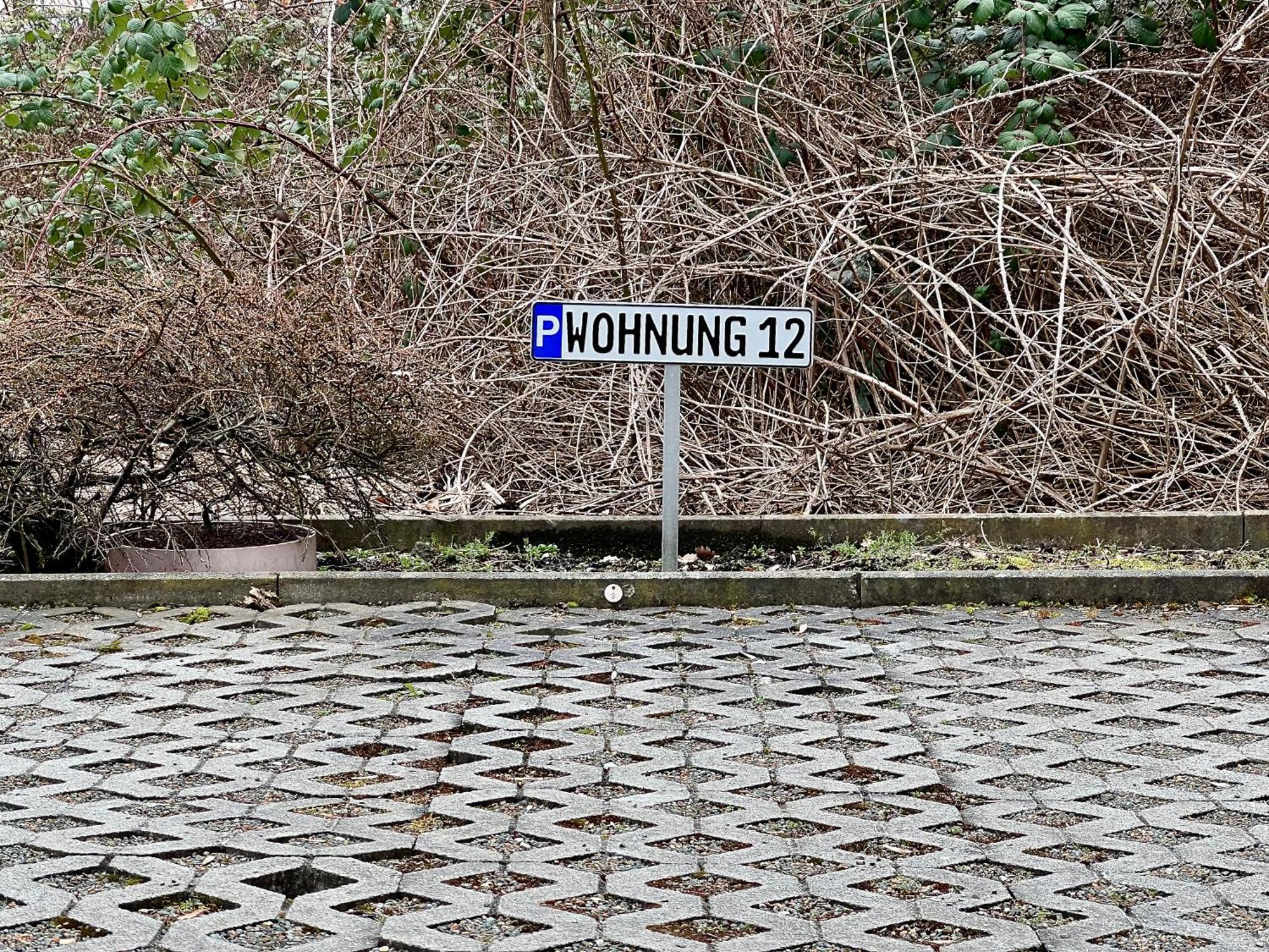 Edler Wohnraum Luxurioeses Studio Im Zentrum Mit Balkon, Kaffeevollautomat, Klima & Parkplatz Zwickau Dış mekan fotoğraf